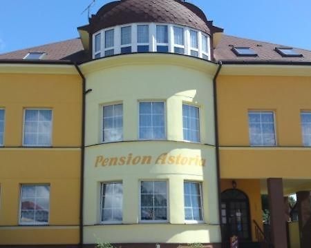 Pension Astoria Klášterec nad Ohří Εξωτερικό φωτογραφία